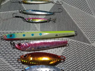 Lotes de jigs de pesca variados