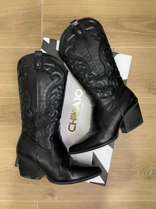 Botas camperas negras talla 38