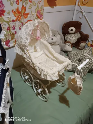 Carrito de muñecas vintage