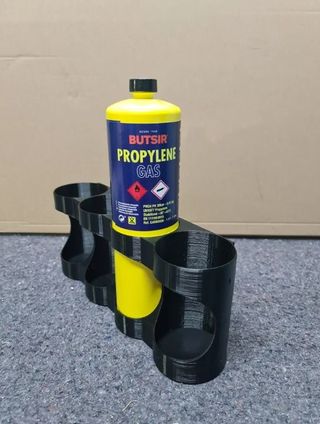 1 SOPORTE PARA 4 BOTELLAS DE GAS PROPANO