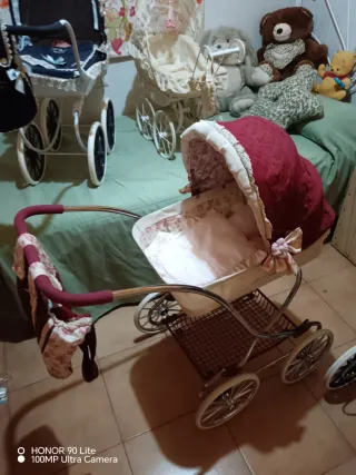 Carrito de muñecas vintage