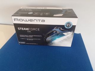 Plancha Rowenta Steamforce Plus Nueva