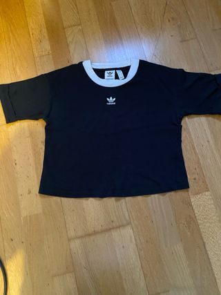 Camiseta Adidas manga corta negra