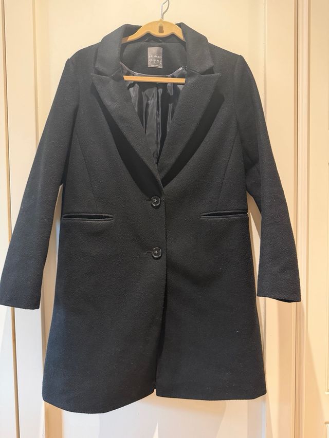 Abrigo negro Primark Talla 38