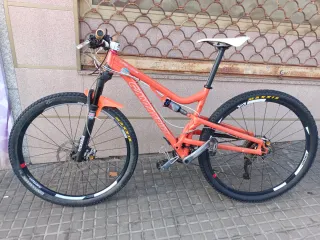 Bicicletta MTB Santa Cruz Superlight 29