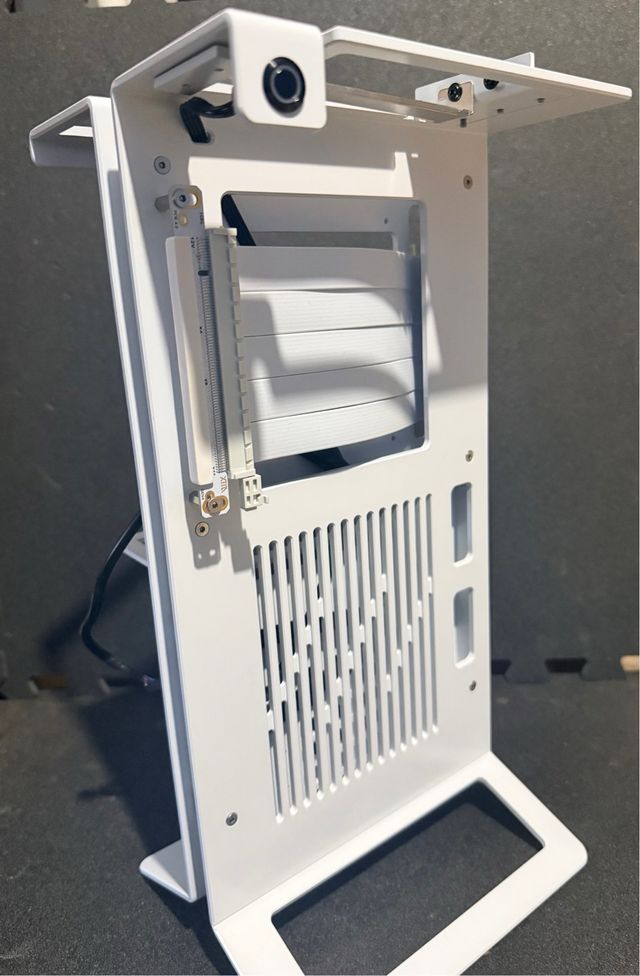 Caja PC Xtia Proto L v2