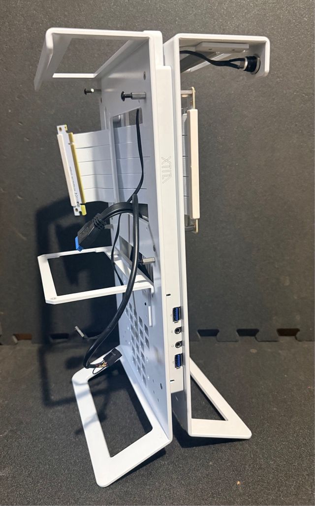 Caja PC Xtia Proto L v2