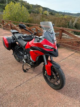 Ducati Multistrada V2S 2025