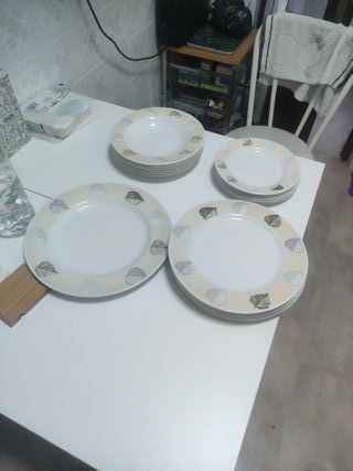 Vajilla antigua porcelana floral