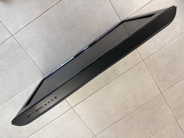 TV LG 26” HD Ready 2x HDMI VGA USB