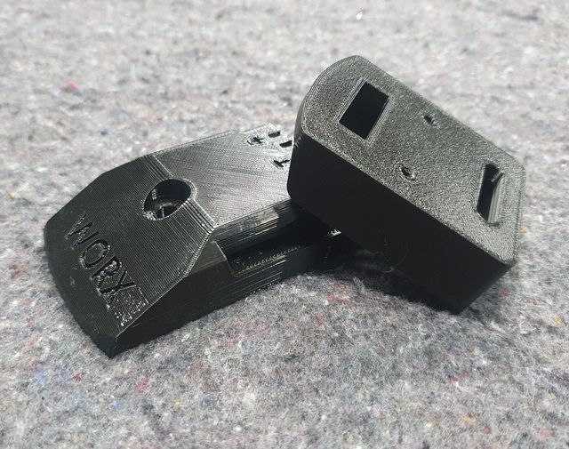 WORX 20V –4 Soportes para baterías Y 2 herramienta