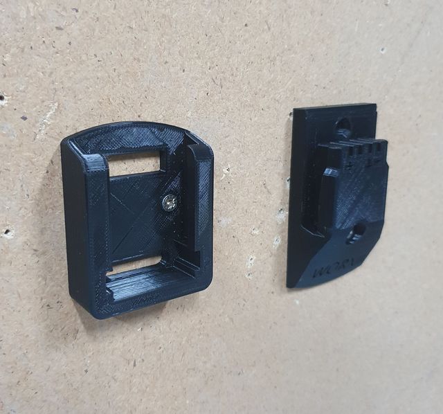 WORX 20V –4 Soportes para baterías Y 2 herramienta