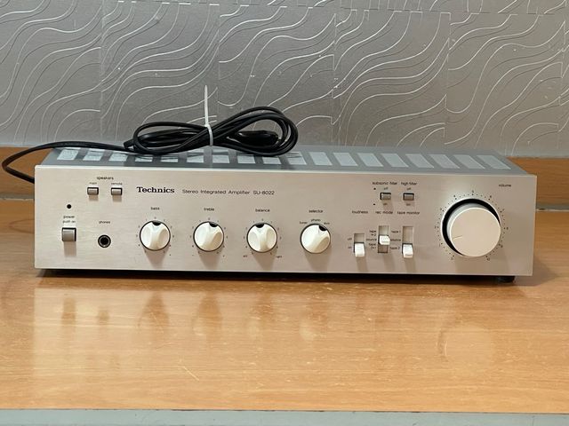 Technics SU-8022 Amplificador Integrado Estéreo