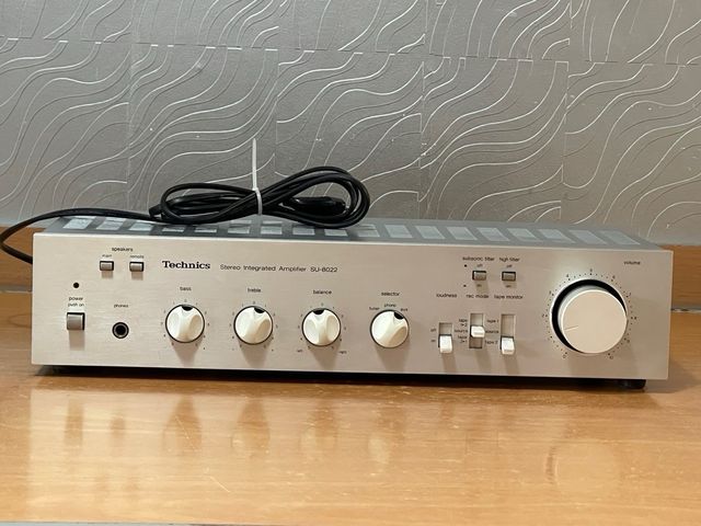 Technics SU-8022 Amplificador Integrado Estéreo