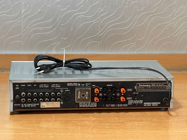 Technics SU-8022 Amplificador Integrado Estéreo