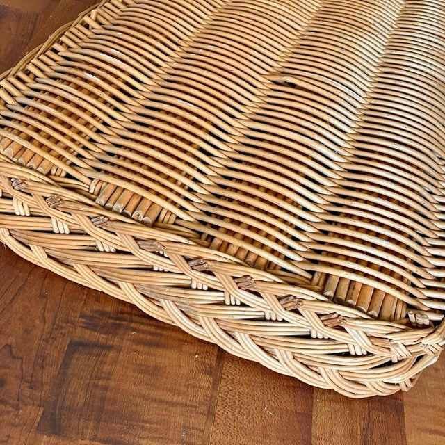 Bandeja de mimbre trenzado