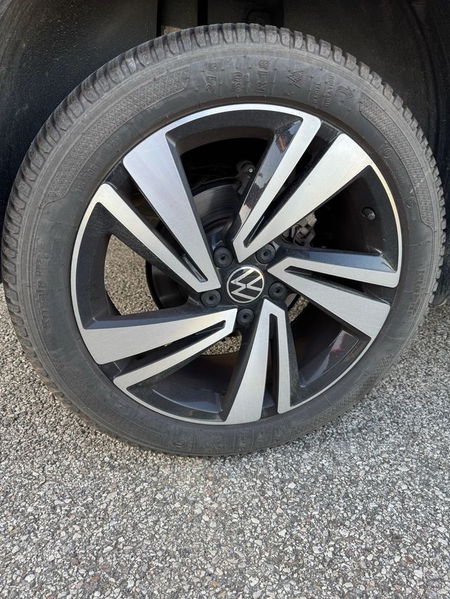 2 Gomme Kleber Krisalp HP3 215/50 R18 92V