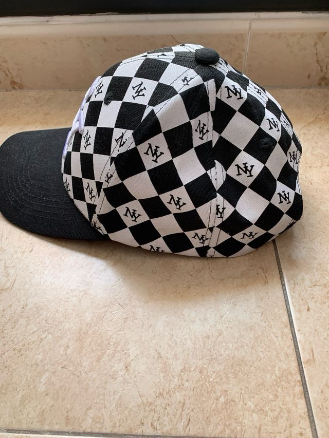 Gorra NY a cuadros