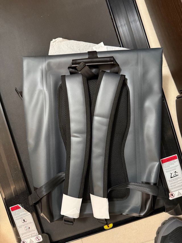 Zaino Audi Grigio Impermeabile