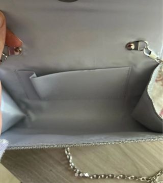 Pochette argento con catena