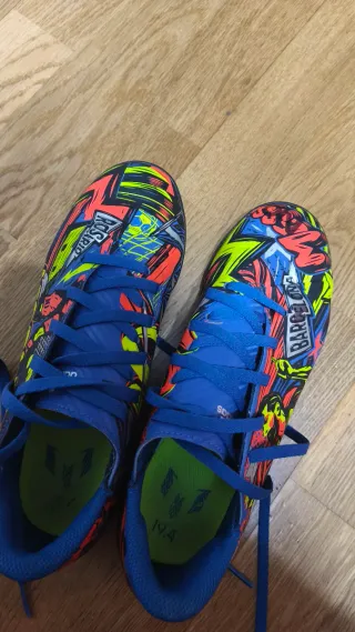 Botas de fútbol Adidas Messi talla 37/2