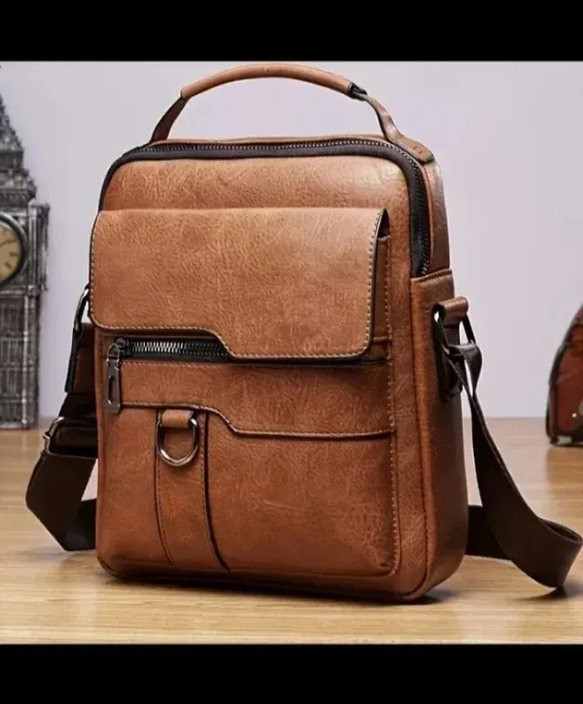 Bandolera cuero retro marrón. Para hombre. Nueva