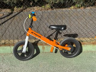 Bicicleta sin pedales B'Twin Naranja