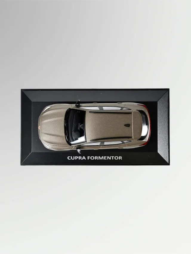 Coche a escala 1:43 Cupra Formentor Bronce