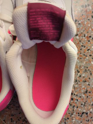 Zapatillas Nike Mujer Rosa y Blanco