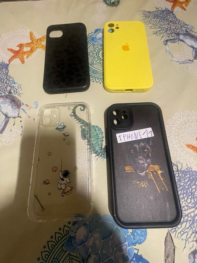Custodie per iPhone 11 (varie)