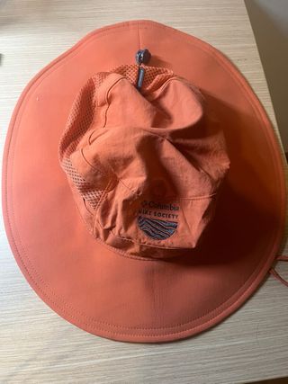 Gorro Columbia senderismo naranja.