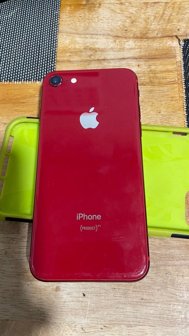 iPhone 8 Rojo