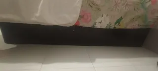 Canapé 135 cm tela negro/multicolor