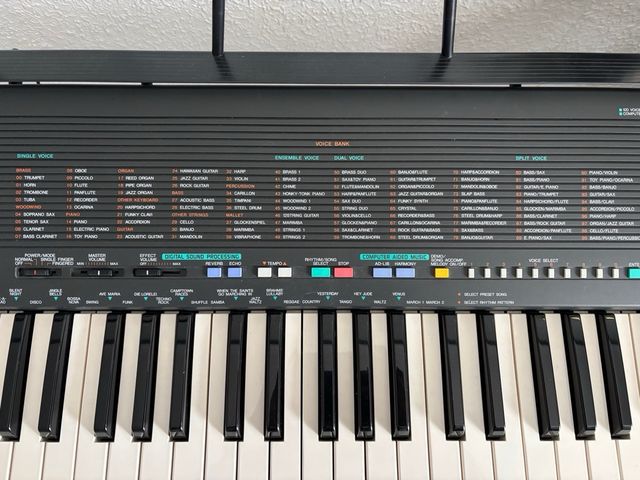 Teclado Yamaha Portatone PSR-18