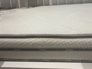 Cama casita infantil y armario