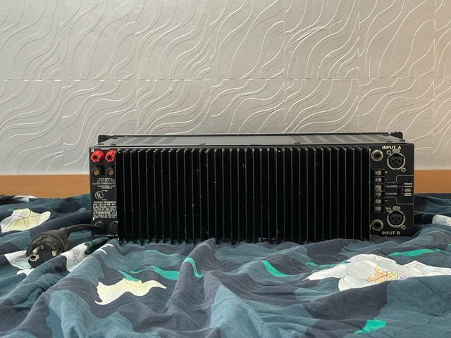 JBL UREI 6230 Amplificador de Potencia