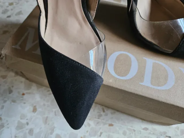 Zapatos negros tacón