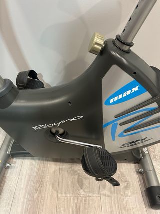 Bicicleta Estática BH MAX T2K