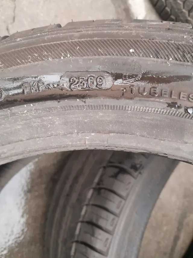 Neumático 205/45 R17 88W Nuevo