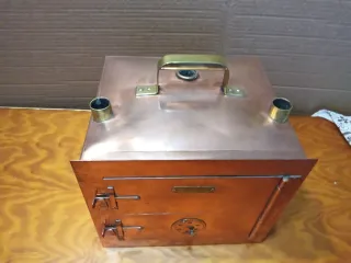 Antiguo armario laboratorio cobre 1900