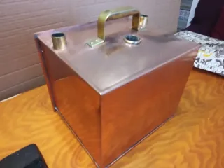 Antiguo armario laboratorio cobre 1900