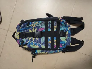 Mochila/Bandolera Estampada Floral