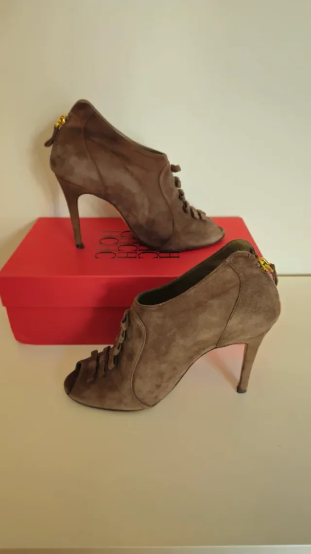Carolina Herrera botines Talla 38 Marrones