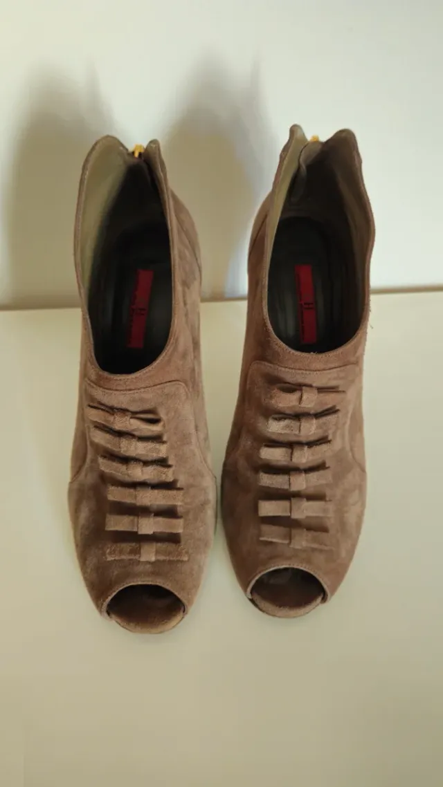 Carolina Herrera botines Talla 38 Marrones