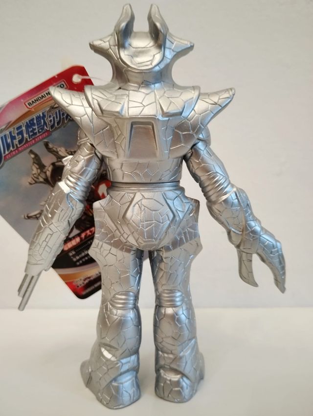Ultraman DEATHFACER Serie 137 Bandai