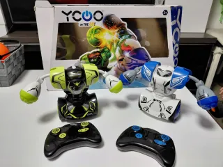 2 Robots de Combate YCOO con Mandos