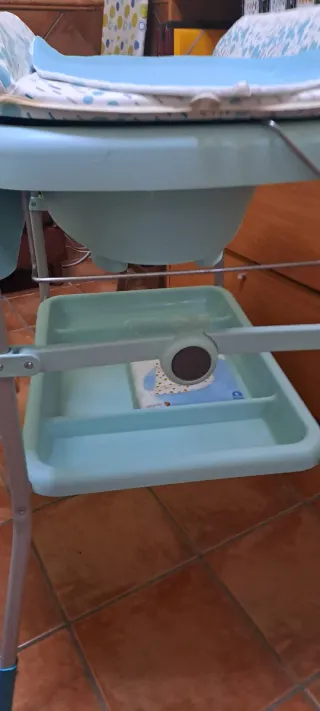 Bañera y cambiador móvil Chicco