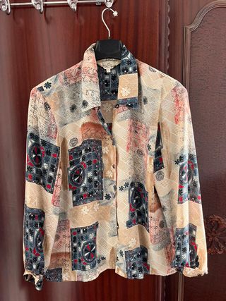 Camiseta retro manga larga geométrica