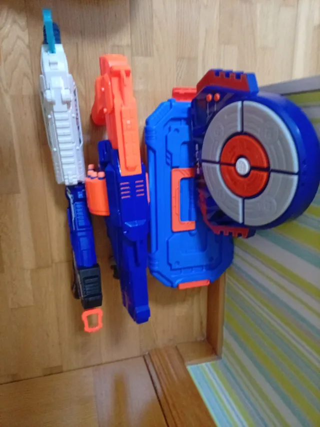 3 Pistolas X-Shot, Nerf ,Diana y balas