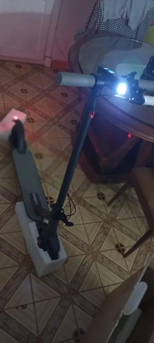 Patinete Eléctrico Nuevo en Caja